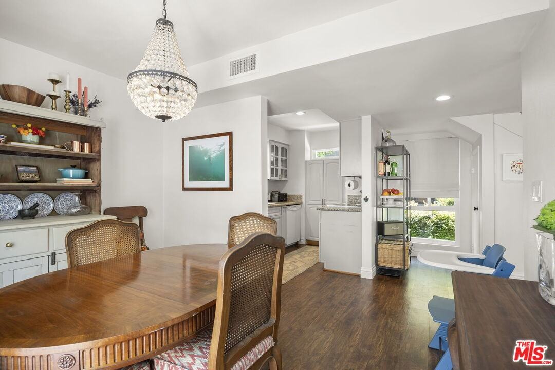 27462 Country Glen Road #27462 - Photo 7 of 36