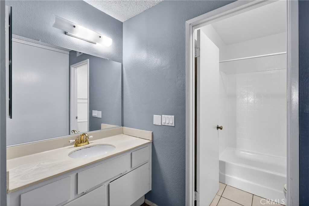 2554 Olive Drive #2554-165 - Photo 4 of 37