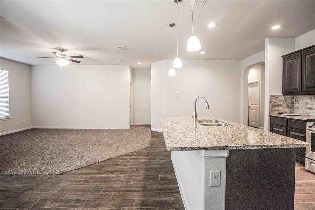 1121 Ferncliff Drive #1121