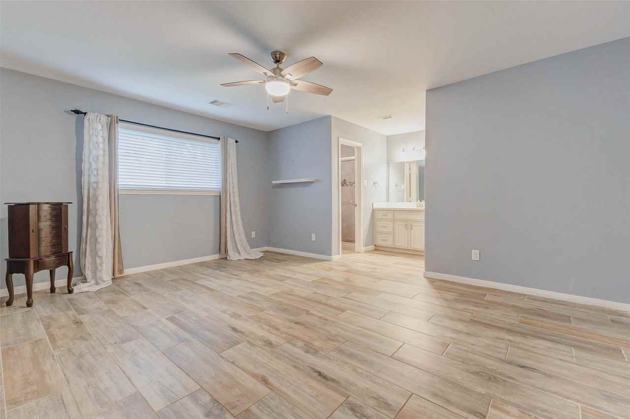 23010 Bayleaf Drive #23010 - Photo 5 of 21