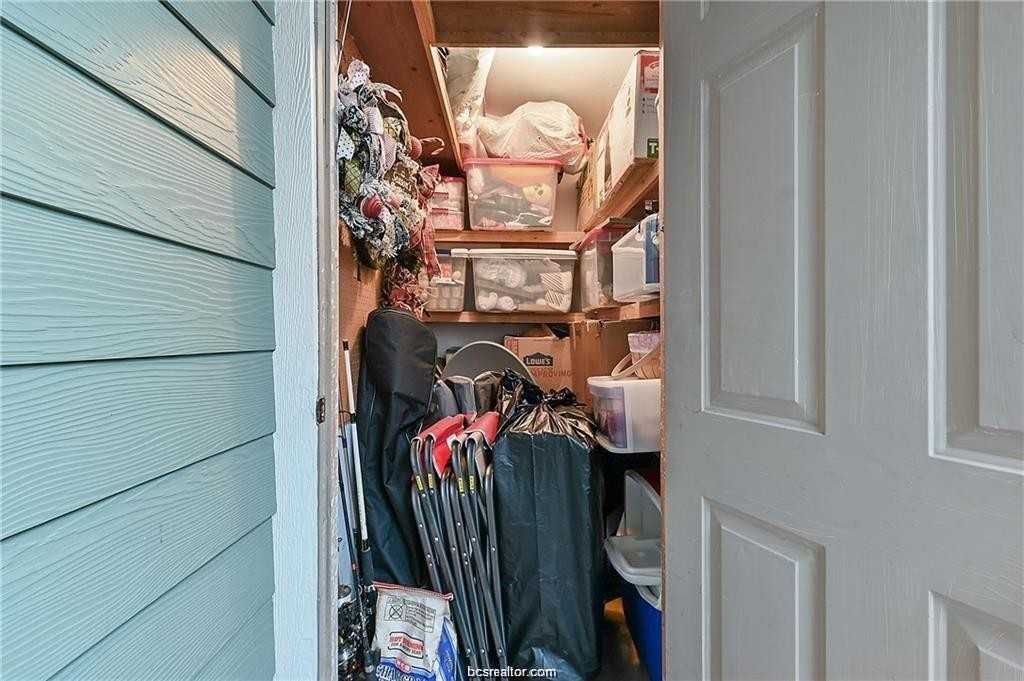 2800 Longmire Dr #2800-52 - Photo 5 of 15