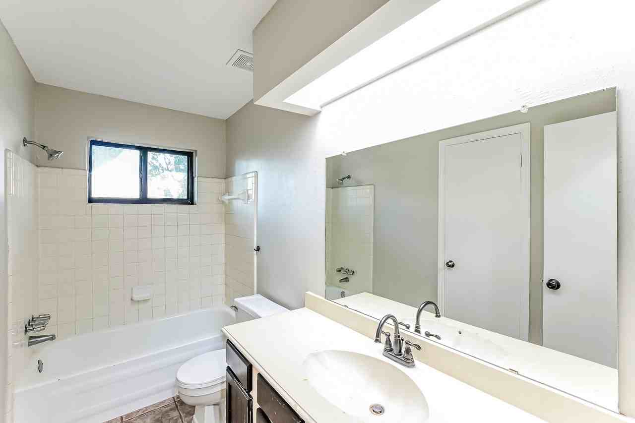 6019 Coachgate Dr #6019 - Photo 4 of 15