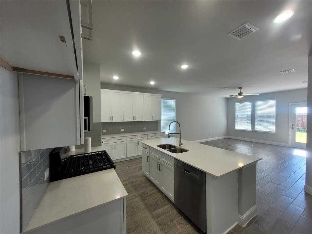 2302 Doe Branch Ln Ln #2302