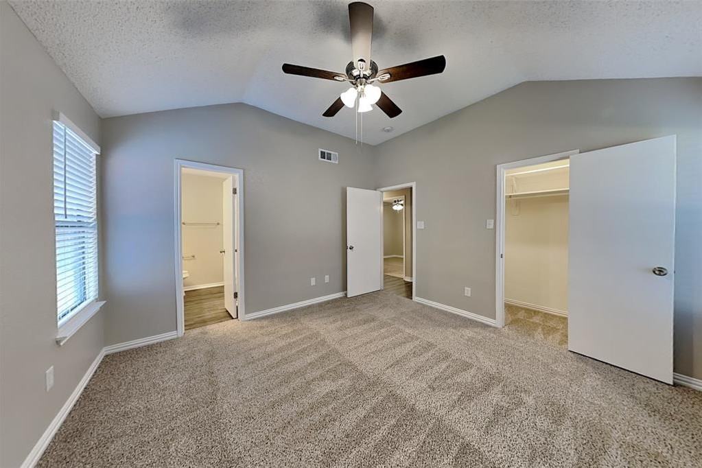 507 Rose Dr #507 - Photo 4 of 18