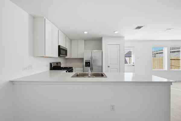 3037 Fantasy Terrace Drive #3037 - Photo 5 of 28