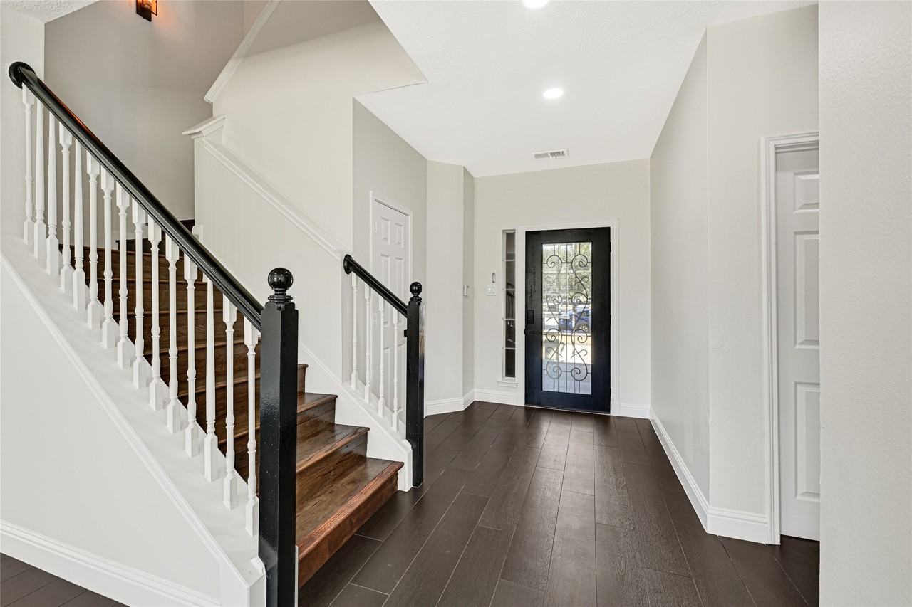 16502 Barker Ranch Court #16502 - Photo 5 of 21