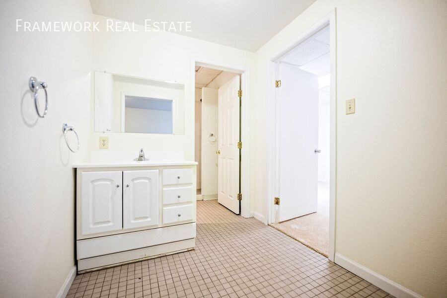 CLAY & #A2 - Photo 3 of 14