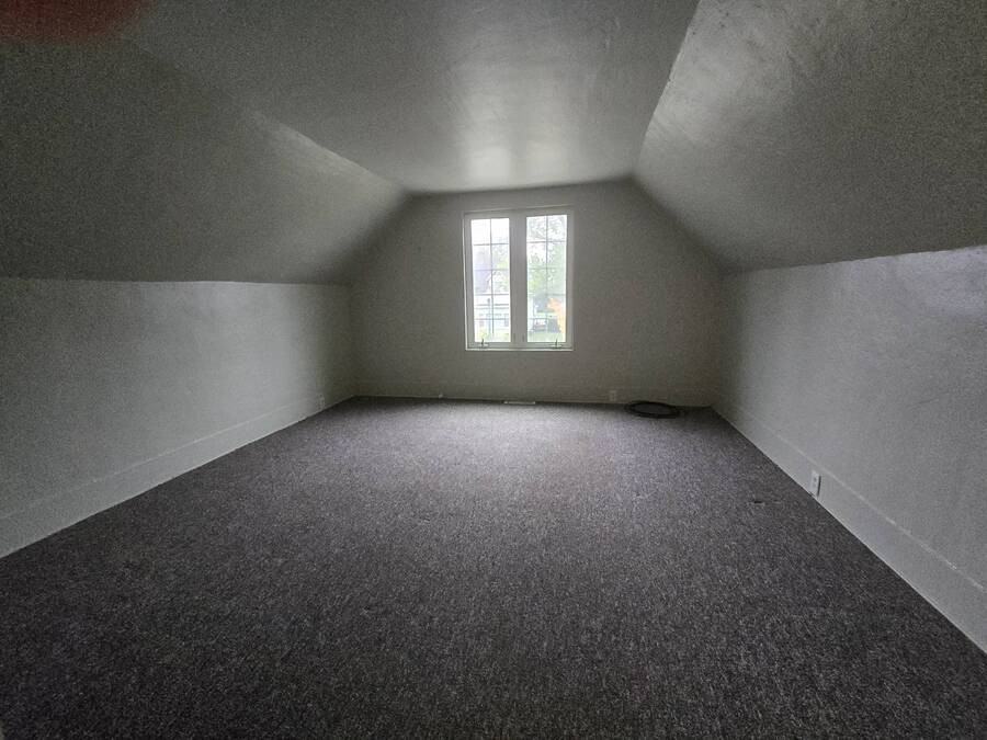 114 West Main Avenue - Photo 5 of 7