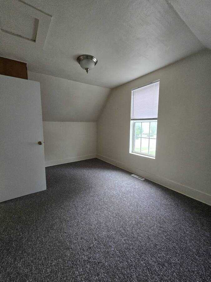 114 West Main Avenue - Photo 6 of 7