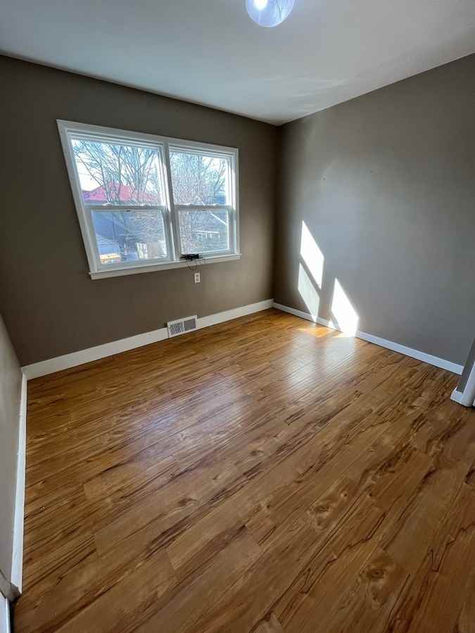 217 West Cass Street #2W - Photo 7 of 7