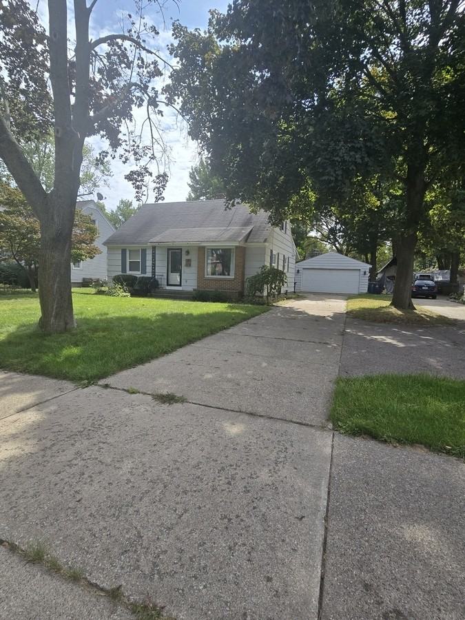 38 East 32nd Street - Photo 2 of 18