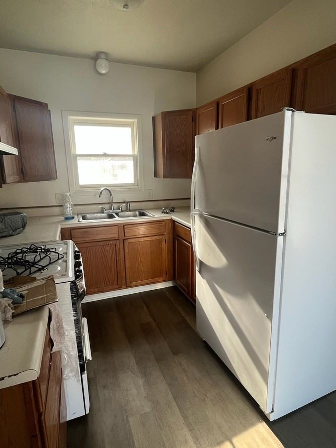 48 Eastmanville St #1 - Photo 2 of 8