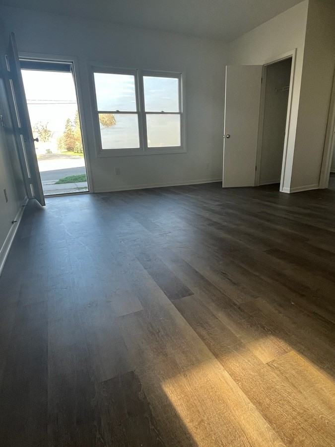 48 Eastmanville St #1 - Photo 4 of 8