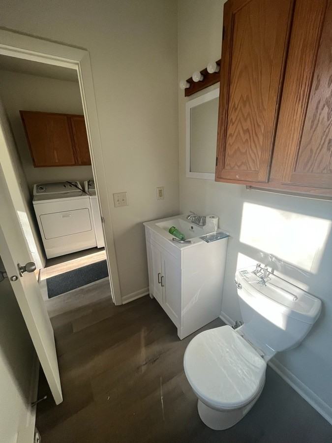 48 Eastmanville St #1 - Photo 5 of 8