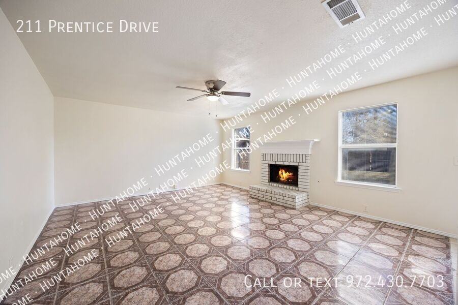 211 Prentice Drive - Photo 6 of 25