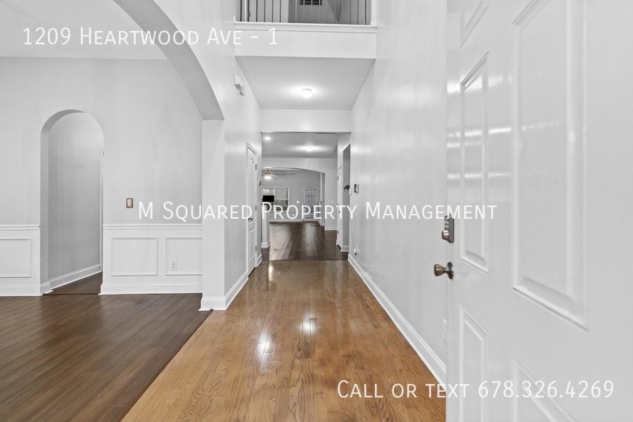 1209 Heartwood Ave #1 - Photo 2 of 45