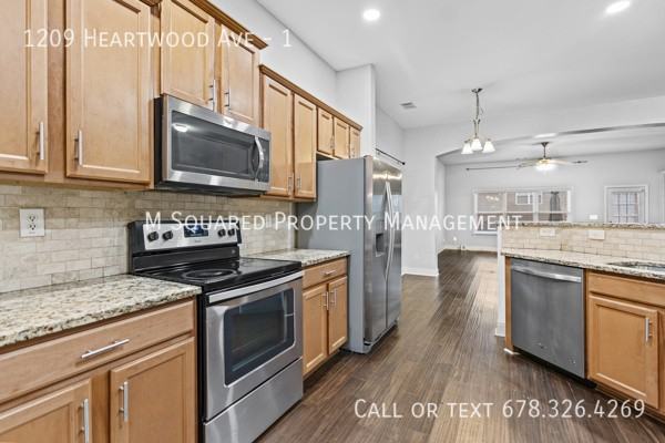 1209 Heartwood Ave #1 - Photo 5 of 45