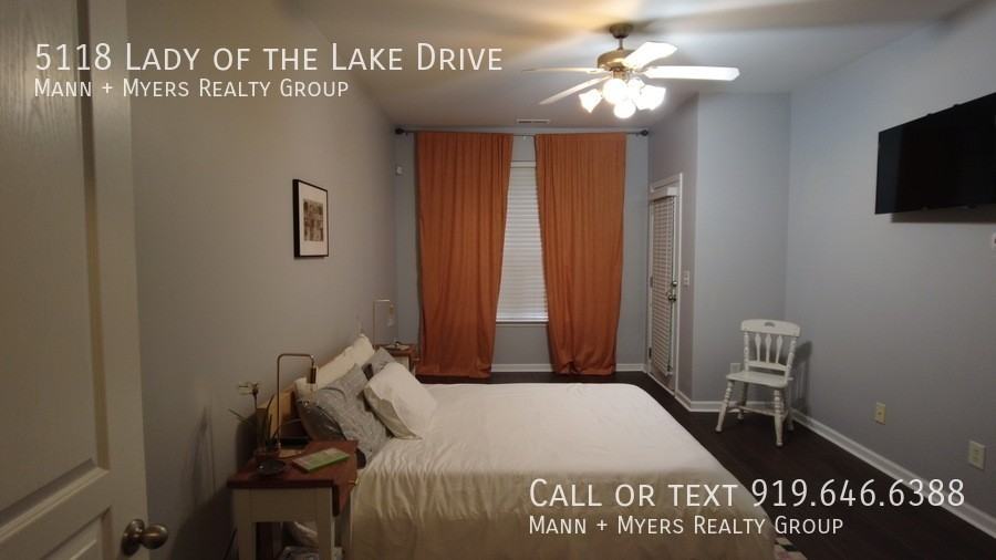 5118 Lady of the Lake Drive - Photo 5 of 48