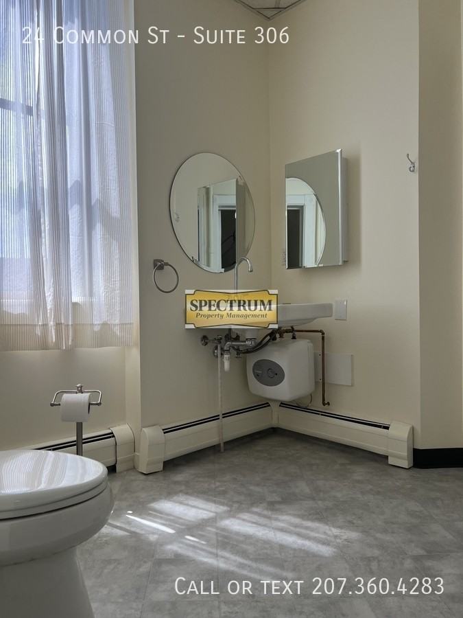 24 Common St #306 - Photo 5 of 7