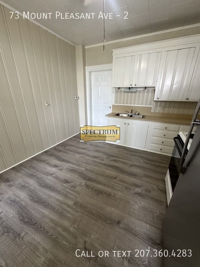 73 Mount Pleasant Ave #2 - Photo 2 of 10