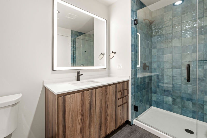 155 North Ashland Avenue - Photo 4 of 10