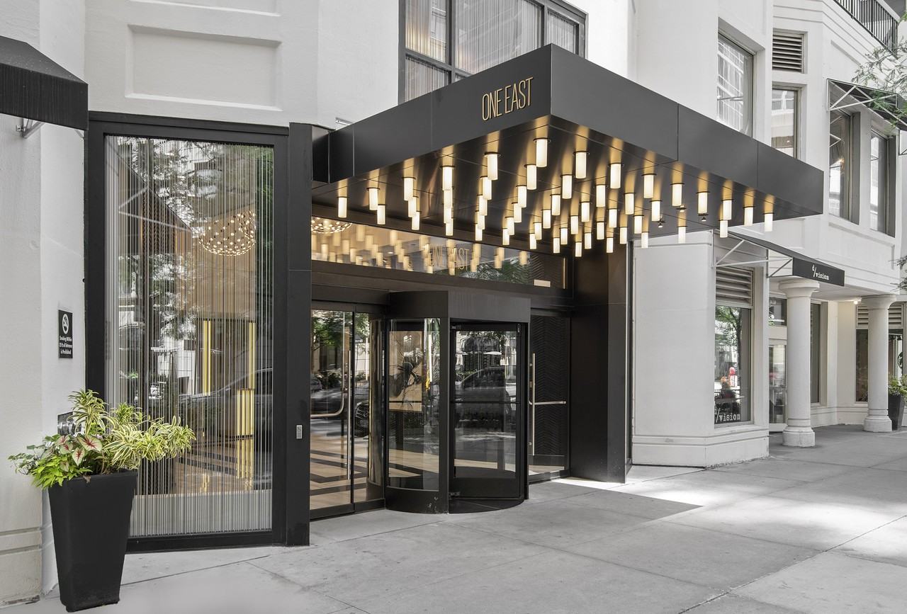 One East Delaware - Photo 7 of 29