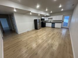 featured image of 3082 N Lone Pine St