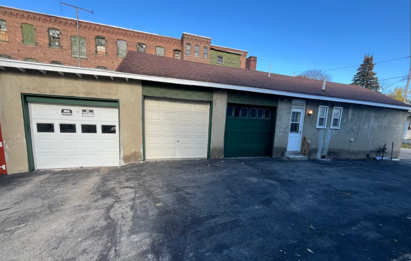 2 Leonard Street - Photo 2 of 12