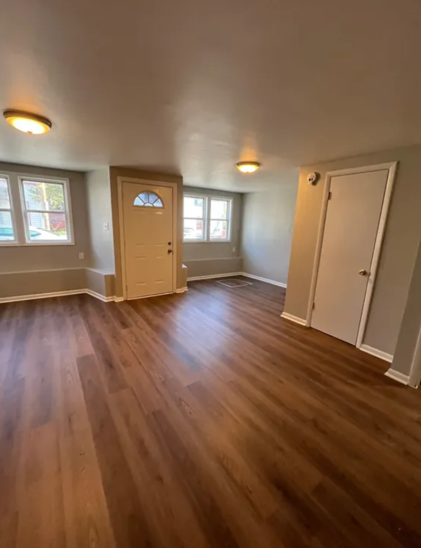 2 Leonard Street - Photo 6 of 12