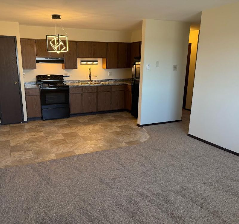 9045 N 84th St - Photo 2 of 3