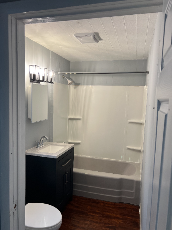 203 North Main Street - Photo 4 of 9