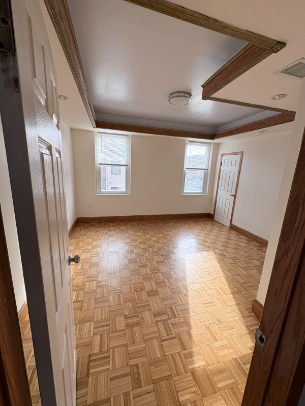 1333 Mifflin Street - Photo 4 of 19