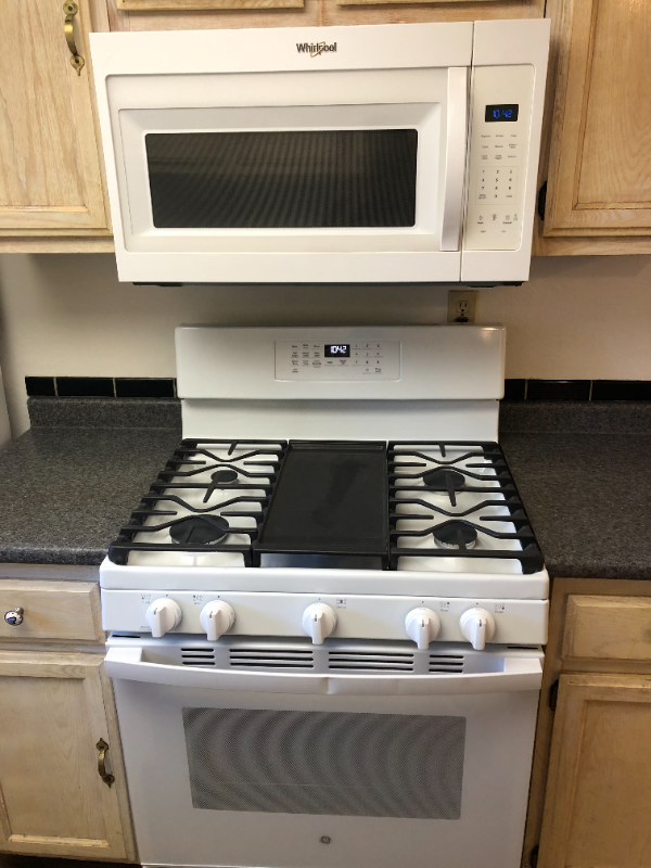 1006 Calle Del Sol #4 - Photo 2 of 18