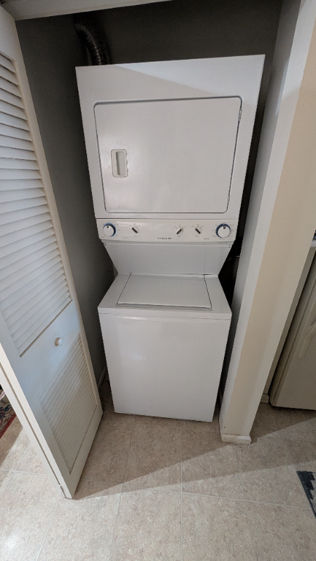 4670 Merrifield Place - Photo 6 of 16