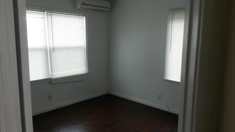 820 Boylston Street - Photo 6 of 7