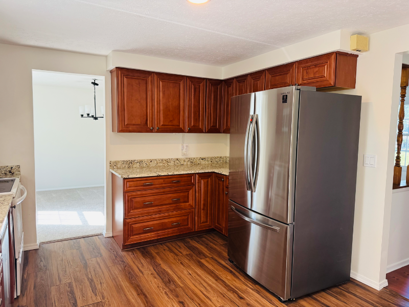 5601 Sunset Drive - Photo 5 of 12