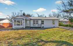 508 Northeast Avondale Avenue - Photo 1 of 1