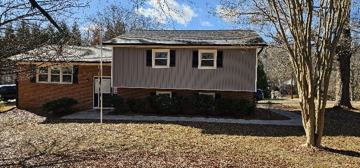 featured image of 1010 Lewisville Clemmons Road