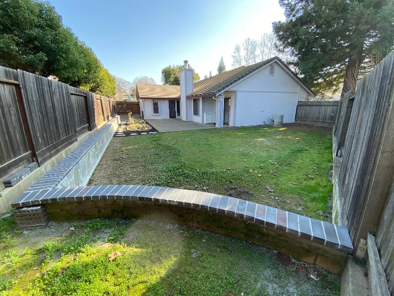 2949 Paragon Way - Photo 4 of 20