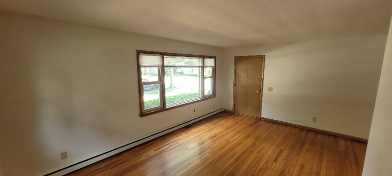 922 High Street #1 - Photo 3 of 10