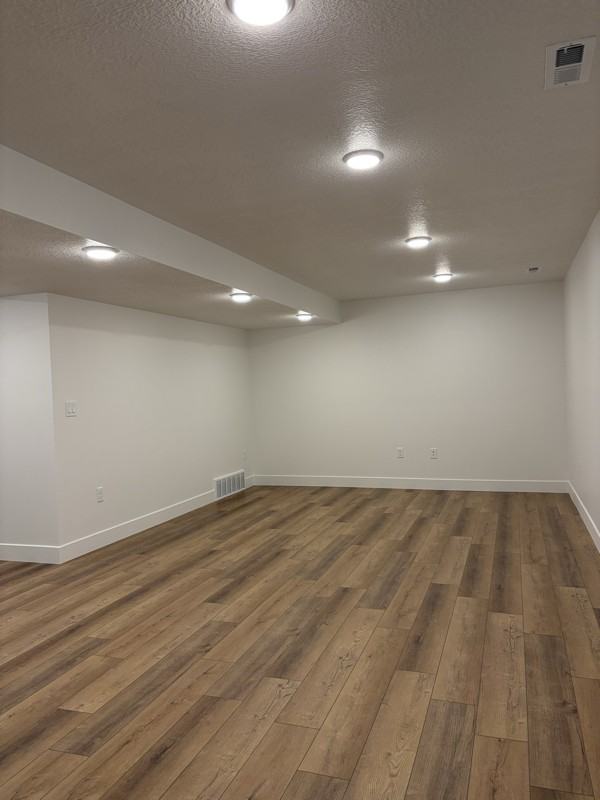 184 Rick Way #B - Photo 2 of 18