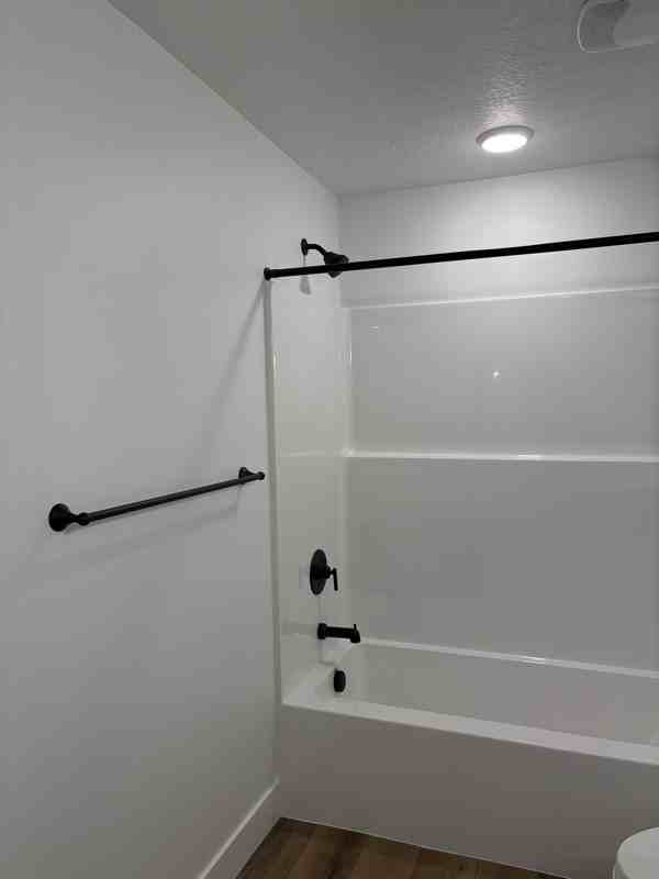 184 Rick Way #B - Photo 7 of 18