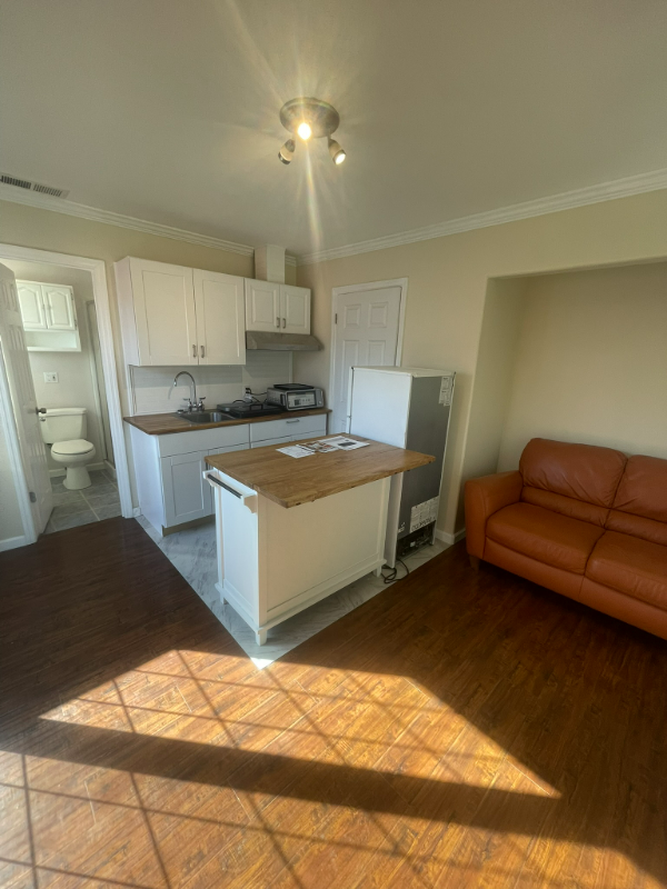 5262 Gatewood Lane #B - Photo 5 of 20