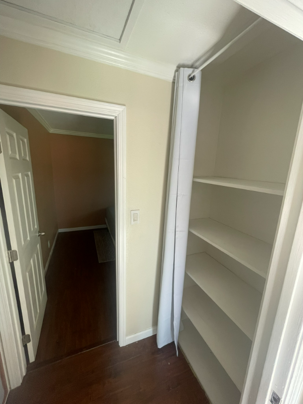 5262 Gatewood Lane #B - Photo 7 of 20