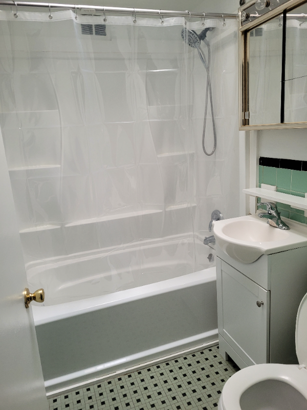 1308 Maple Avenue - Photo 2 of 9