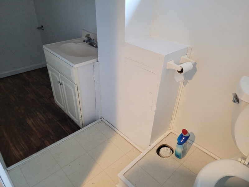 1308 Maple Avenue - Photo 6 of 9