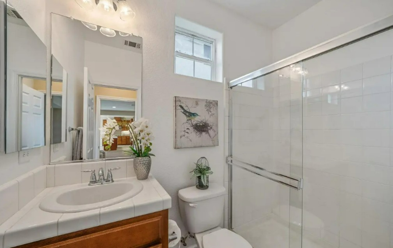 4503 Sweetwater Street - Photo 5 of 15