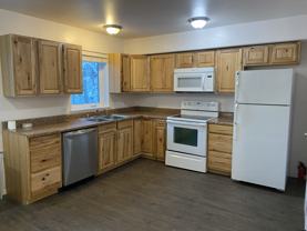 305 Sarah Street #B - Photo 1 of 1