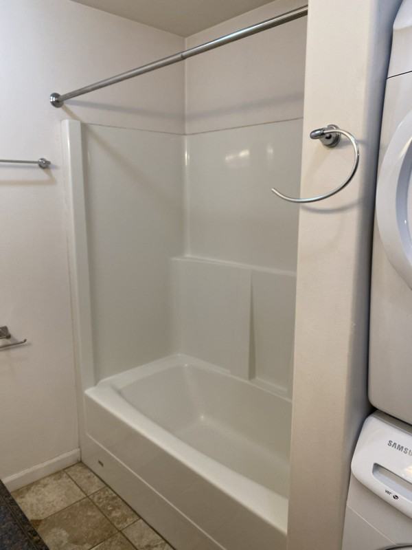 305 Sarah Street #B - Photo 5 of 16