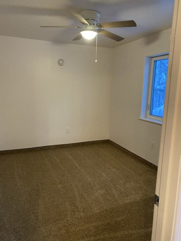 305 Sarah Street #B - Photo 7 of 16